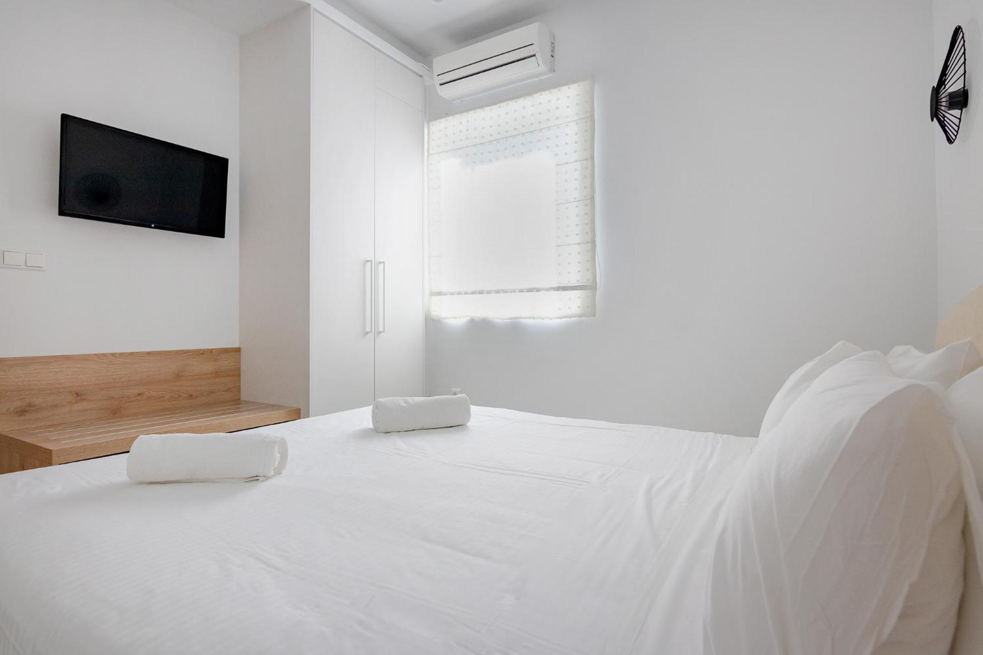 Peroulia Beach Houses Koróni エクステリア 写真