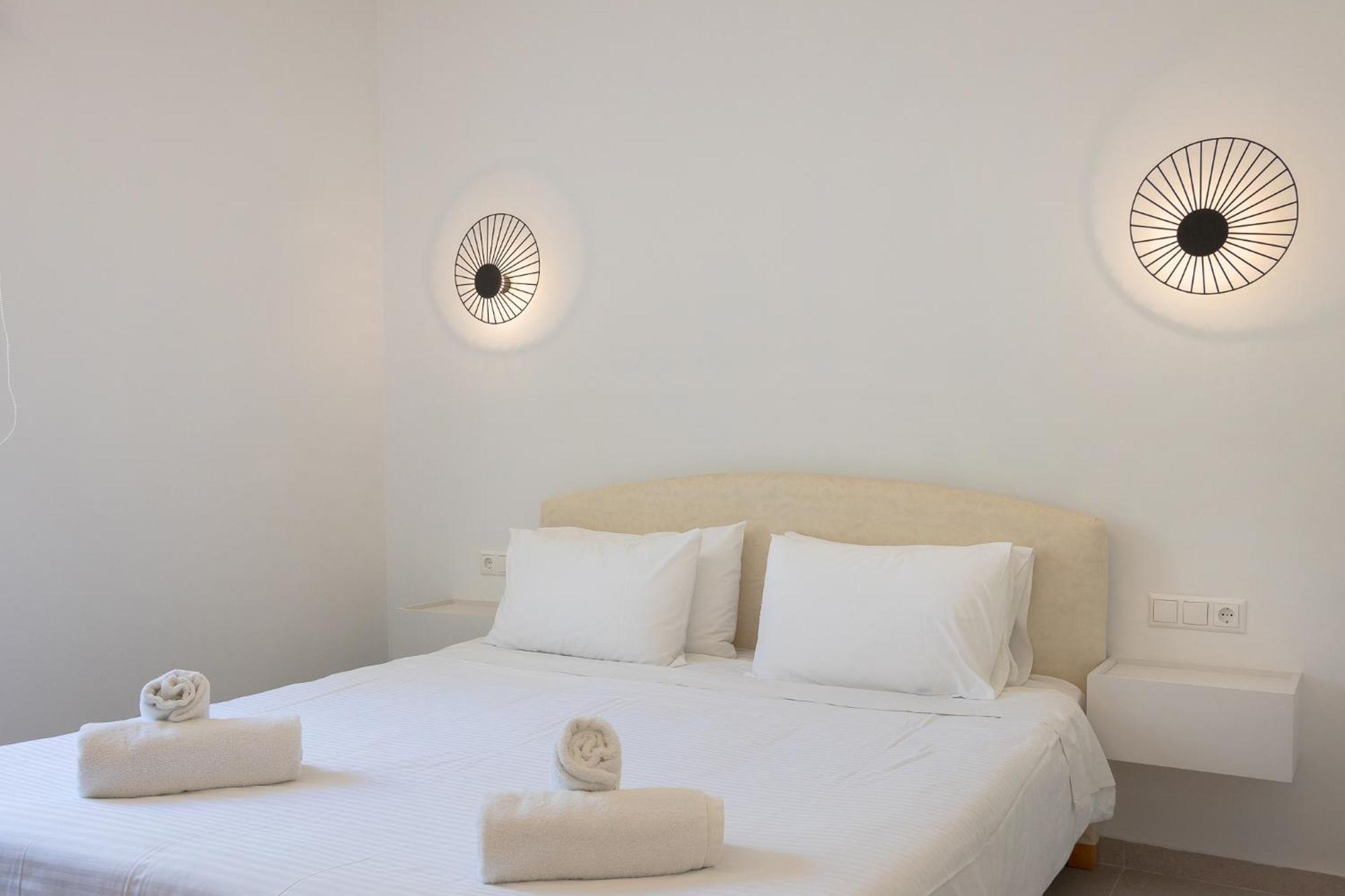 Peroulia Beach Houses Koróni エクステリア 写真