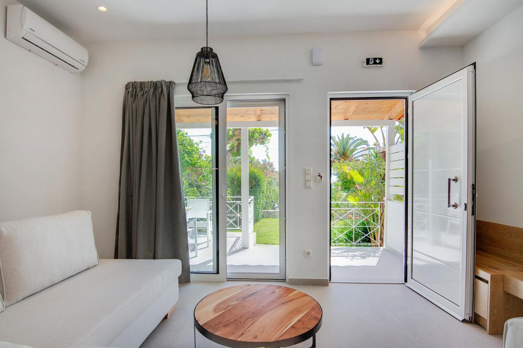 Peroulia Beach Houses Koróni エクステリア 写真