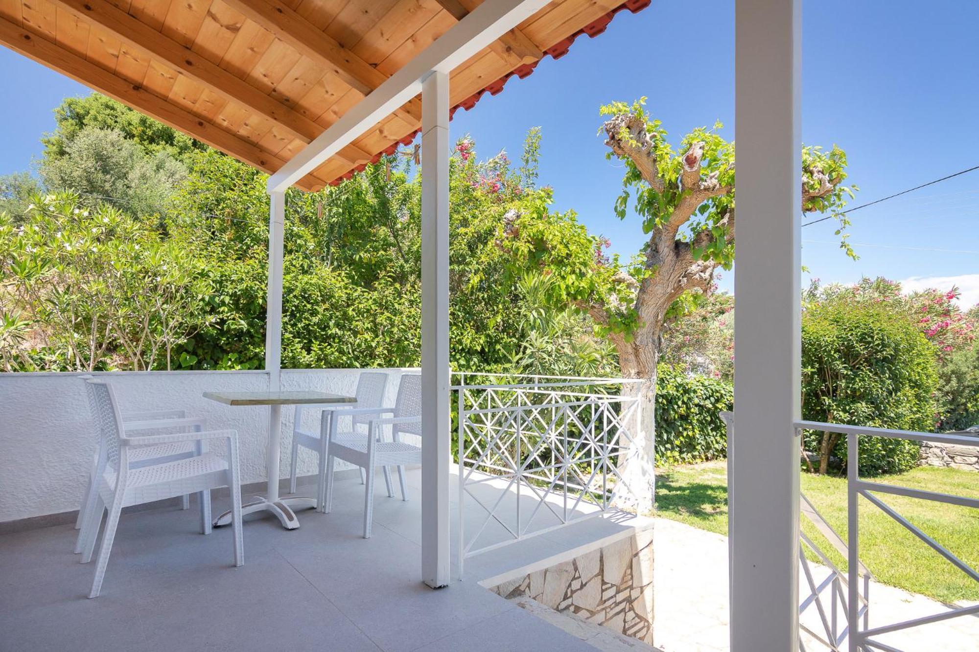 Peroulia Beach Houses Koróni エクステリア 写真