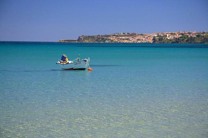 Peroulia Beach Houses Koróni エクステリア 写真